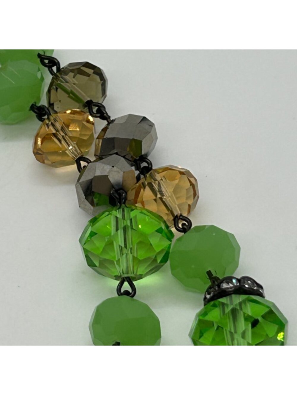 Vintage Crown Trifari Green Glass Bead Multi-Strand Necklace With Rhinestone Acc - Picture 14 of 15